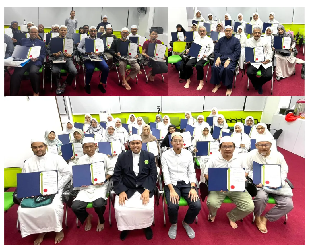 QLME participants receiving their certificates of completion